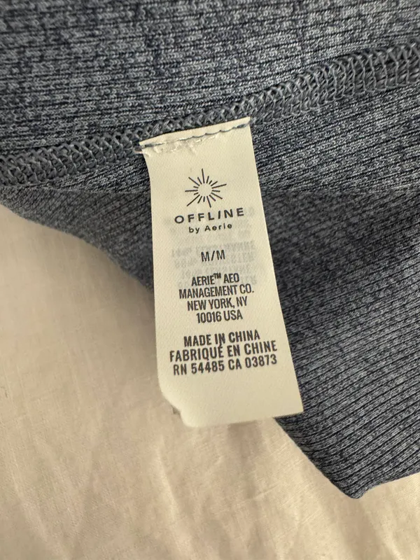 Aerie OFFLINE Long Sleeve Turtleneck Athleisure Crop Top - Image 4