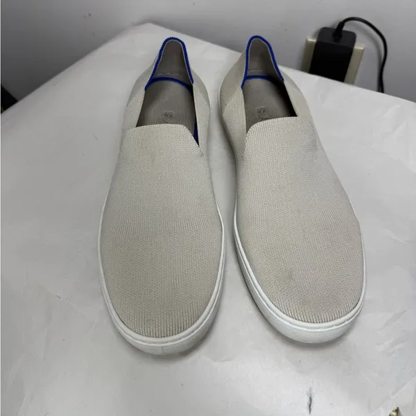 Rothy’s The Original Slip-On Sneaker Off-White/ Light Gray Sz 10 - Image 2