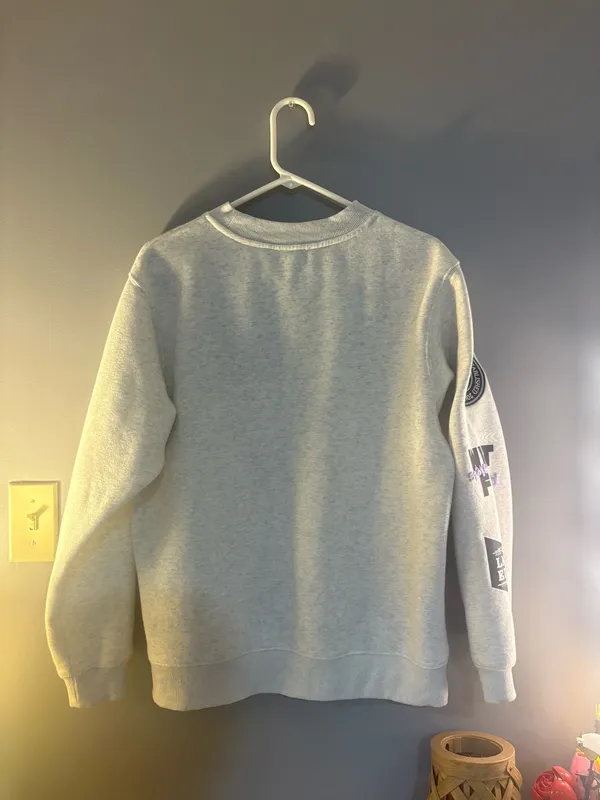 White Fox Hoodie Boutique - Image 4