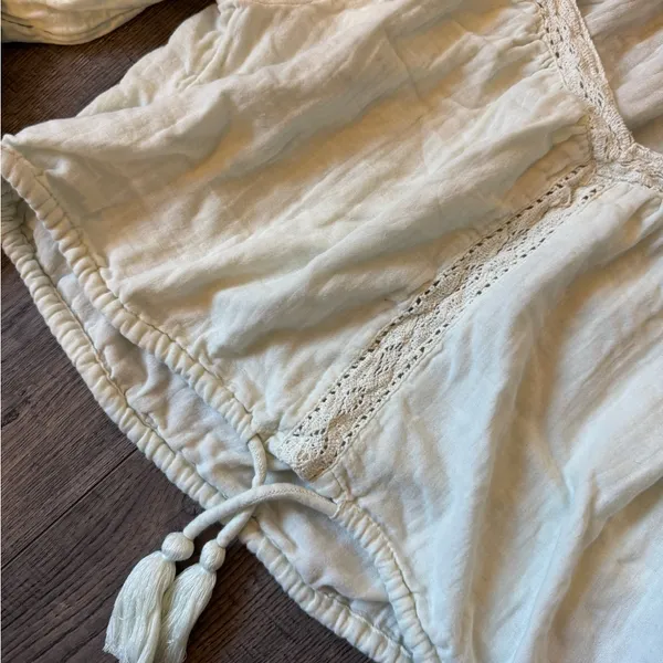 Roxy Boho Embroidered Mint Cropped Top- Medium - Image 4
