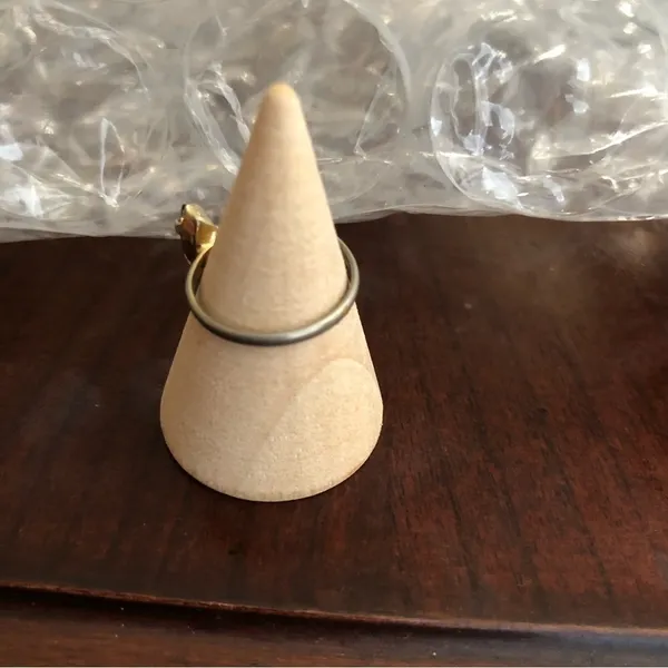 Vintage Ring Size 6 - Image 2
