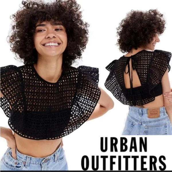 Urban Outfitters Eva Black Eyelet Ruffle Crop Top Sz-S - Image 5