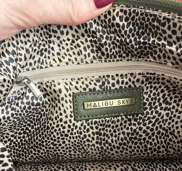 Malibu Skye Olive Green Vegan Leather Crossbody Bag - Image 6