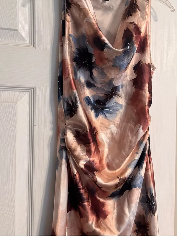 Women’s Bebe Tan Blue Satin Floral Print Sleeveless Cowl Neck Midi Dress Size XS - Image 5