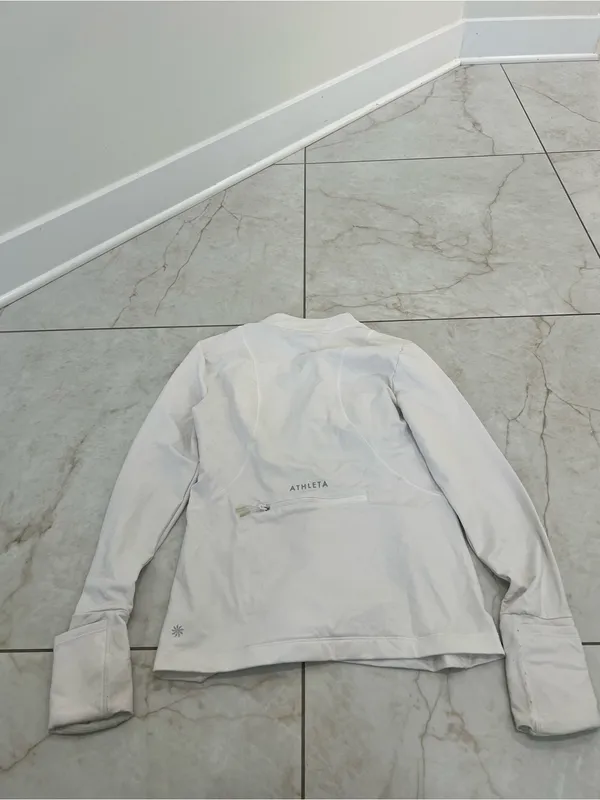 Athleta White Quarter Zip Workout Top Size Small - Image 6
