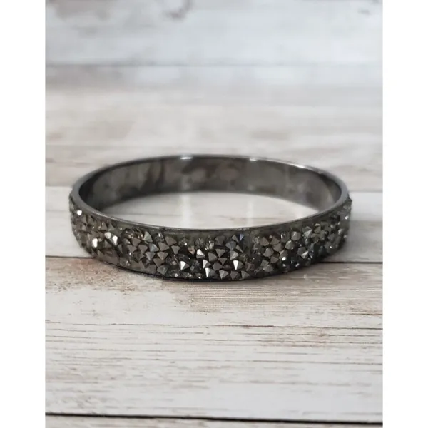 Vintage Bracelet / Bangle Metallic Tones Rock Like Design - Image 2
