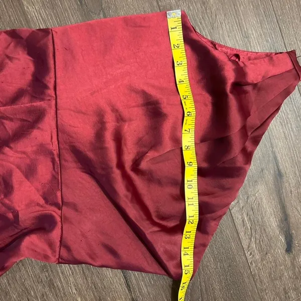 Burgundy one shoulder formal maxi dress - Image 4