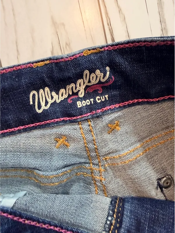 Wrangler Women’s Bootcut Jeans 5x34 Dark Wash Stretch Western Y2K - Image 8