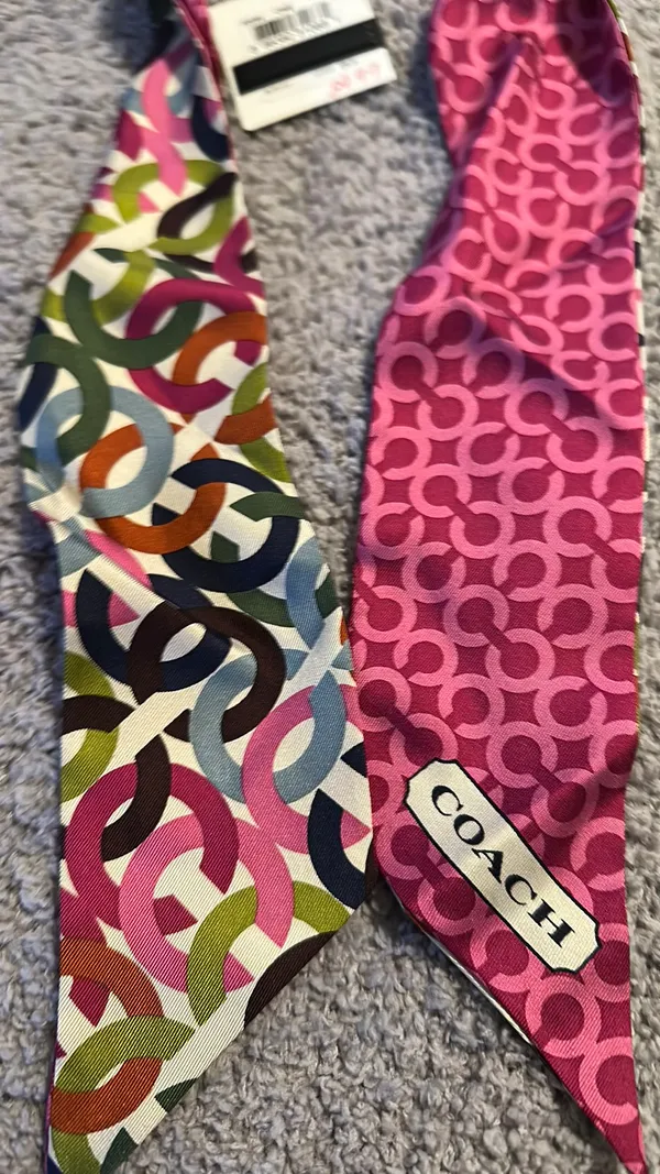 Coach Purse Scarf Signature - Image 2