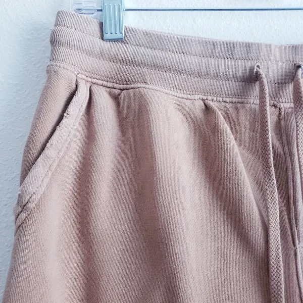 Aerie Cream Athletic Relaxed Shorts - Image 4