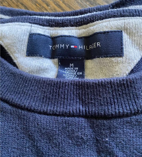 Tommy Hilfiger Sweater - Image 3