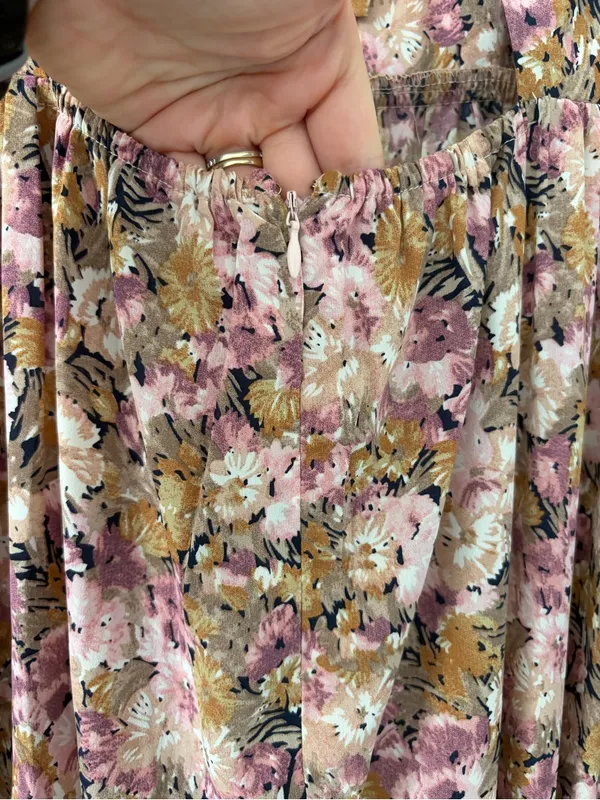 En Saison Jocelyn Pink Purple Floral Tiered Romantic Open Back Maxi Dress M - Image 6