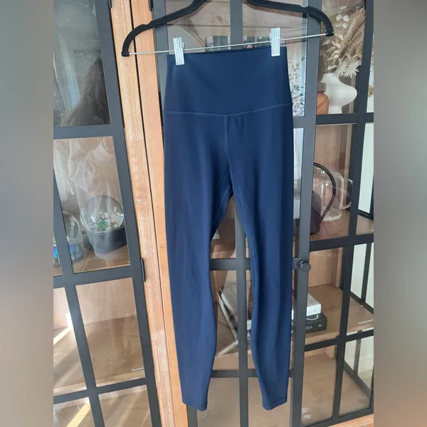 Lululemon Align leggings Pant 28" True Navy high waisted rise - Image 2