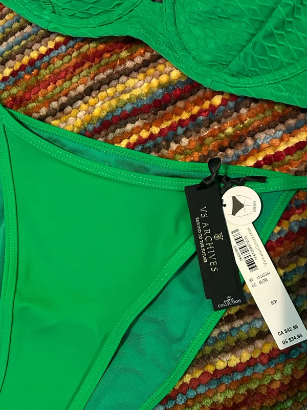 Victoria's Secret Emerald Green Two-Piece Bikini Set 32A top & small bottom NWT - Image 3