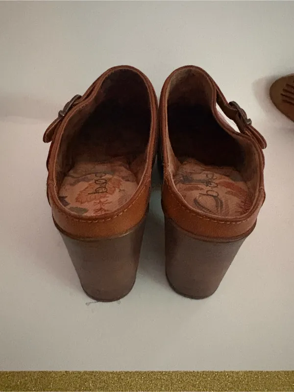 b.o.c. Tan Leather Clog Mules with‎ Adjustable Buckle Size 8.5 - Image 5