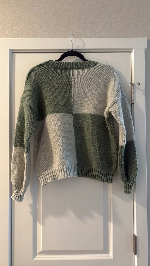 SHEIN sweater - Image 3