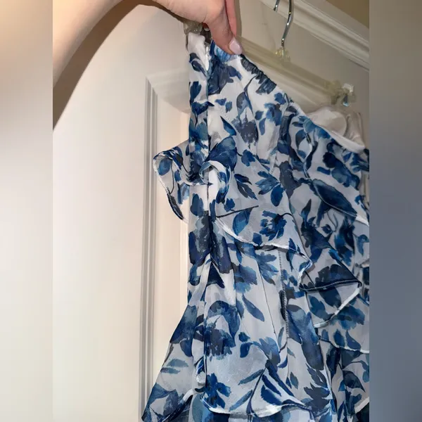 BHLDN Jia Bias-Cut Ruffled Printed V-Neck Gown size‎ 4 - Image 7