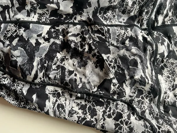 Lululemon Leggings - Image 3