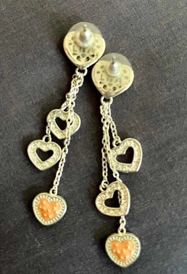 Stainless steel Enamel Heart Shaped Necklace and Earrings Set. - Image 4