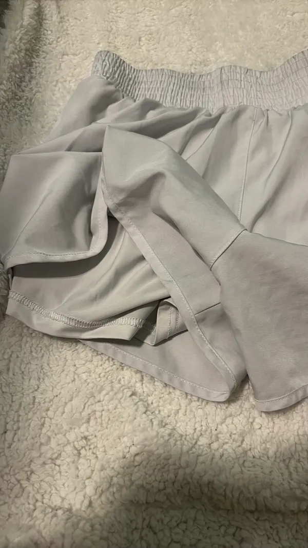 white shorts Gray Size M - Image 2