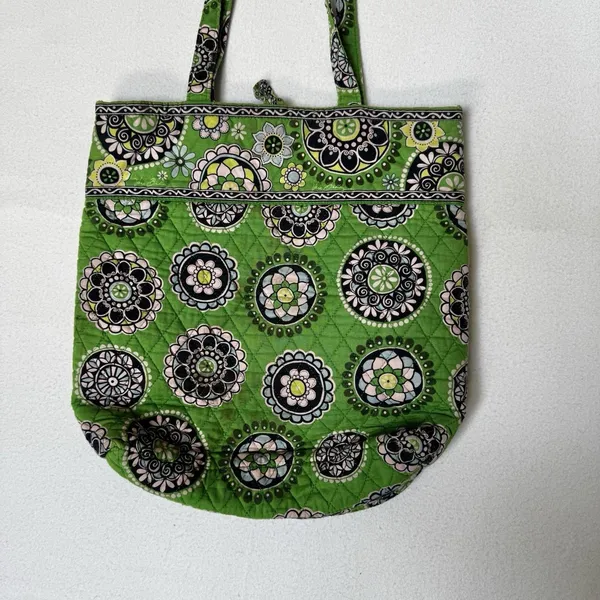 Vera Bradley Green Medallion Quilted Tote Bag + Coin Pouch Boho Y2K‎ - Image 5