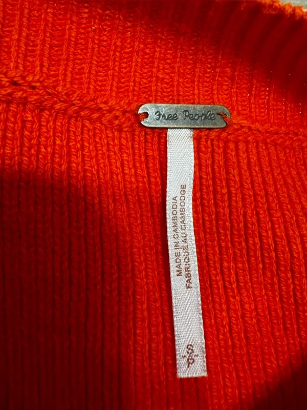 Free People Easy Street Cropped Pullover Oversized Sweater Size Small - Image 9