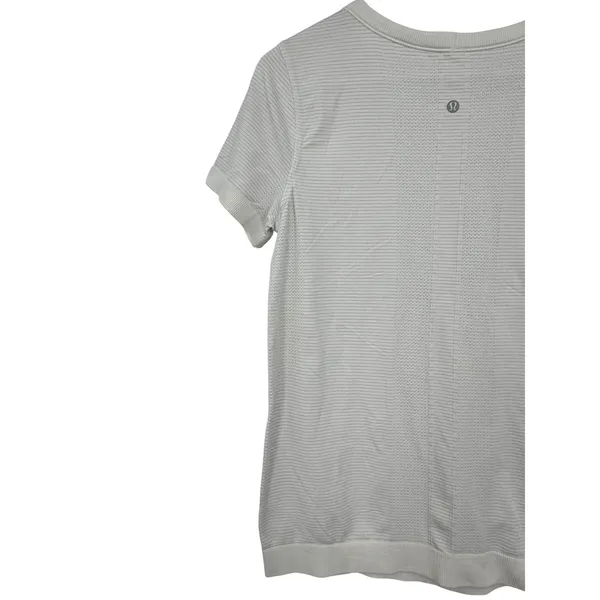 Lululemon 6 Swiftly Tech short sleeve shirt white top logo Tee T-shirt Crewneck - Image 5