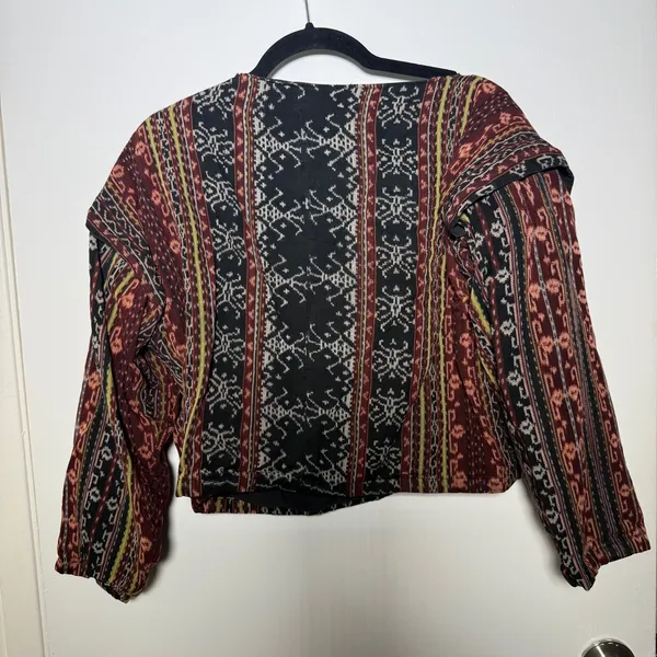 Synergy Art Threads Bohemian Patterned Long Sleeve Top Cropped Medium Black - Image 6