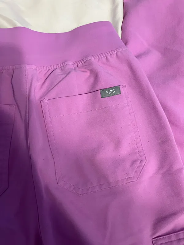 Figs scrub joggers - Image 5