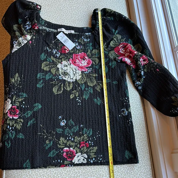 NWT Loft Long Puffed Sleeve Puckered Floral Top - Image 10
