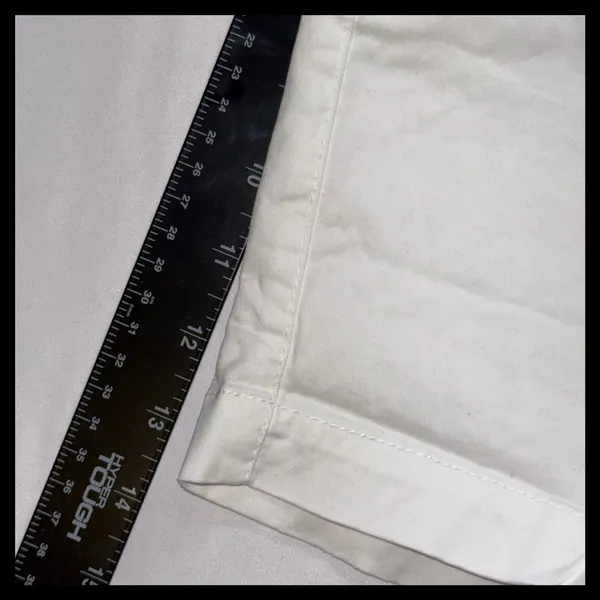 Old‎ Navy Everyday Short Womens 6 White Cotton Blend Chino Casual Summer - Image 4