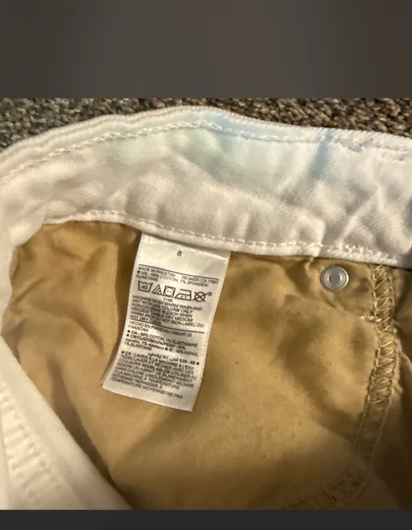 Old Navy Jeans  - Image 3