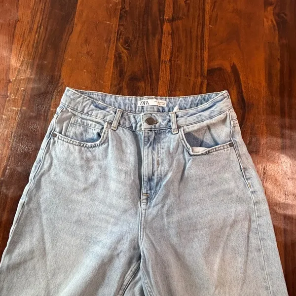 Zara Womens Light Wash High Waisted Wide Leg‎ Raw Hem Denim Jeans Size 4 - Image 11