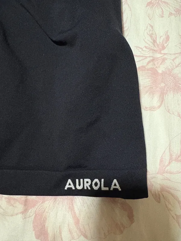 Aurola halter tank top Black - Image 2