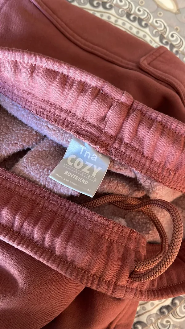 Aritzia Tna Boyfriend Shorts - Image 3