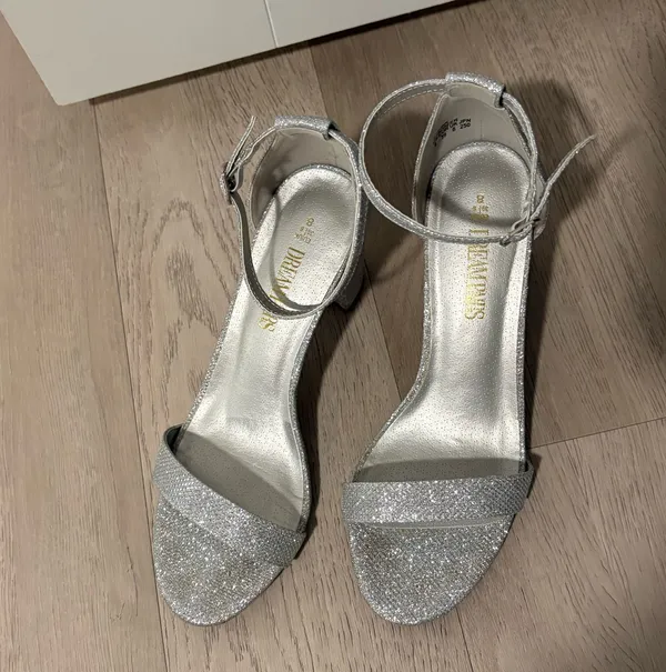 Dream Paris Sparkly Silver Heels - Image 4