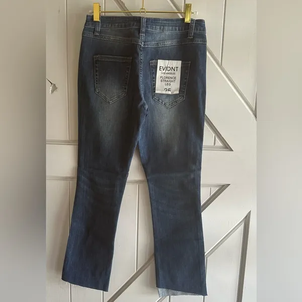 Evidnt florance straight leg jeans size 25 - Image 2
