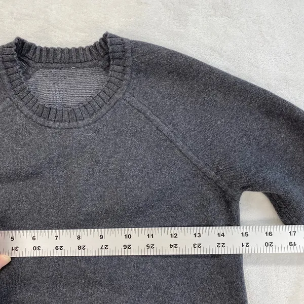 Lululemon Crew Neck Sweater Raglan Knit Long‎ Sleeve Pullover Top Sz 2(estimate) - Image 2