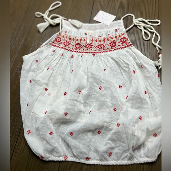 FREE PEOPLE Eternal Love Embroidered Top in White & Red Large - Image 2
