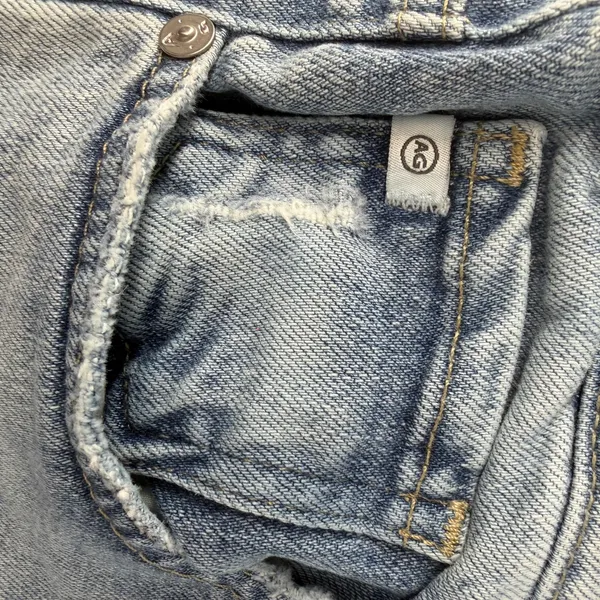 AG Adriano Goldschmied Saige High-Rise Wide-Leg Crop Denim Jeans Size 29 - Image 6