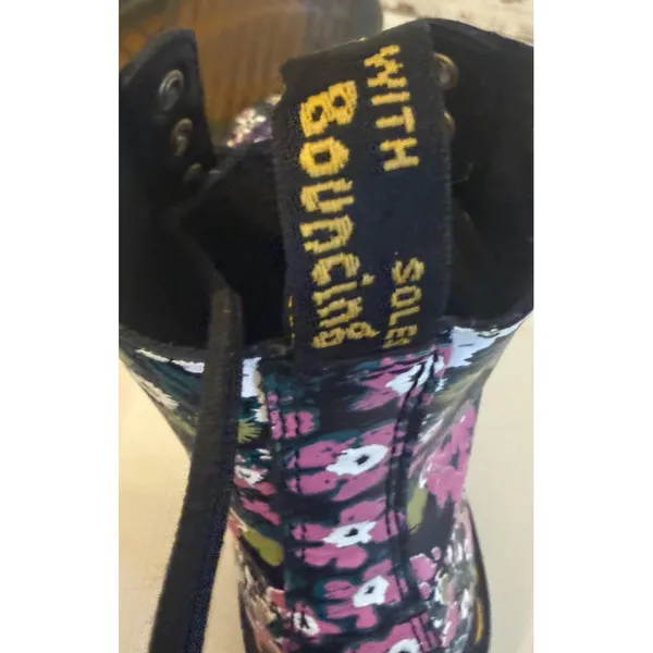 Dr Martens 1460 Pascal Boots Womens Size 8 Black Floral Leather Combat‎ Ankle - Image 8