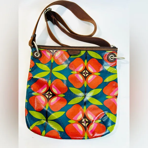 Fossil Key-Per Floral Coated Canvas Crossbody Bag with Brown Adjustable Strap - Image 6