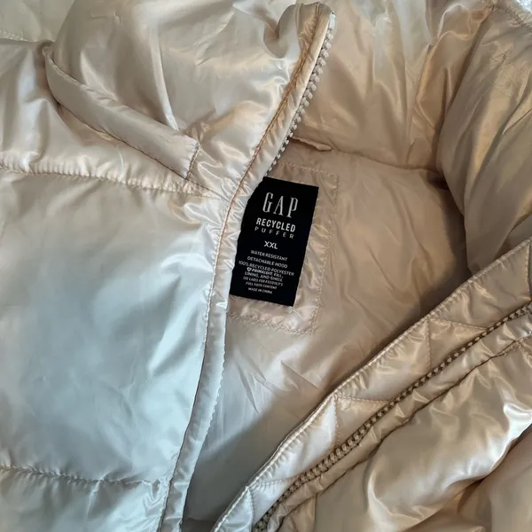 Gap Puffer Vest - Image 3