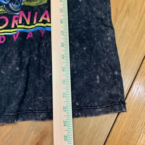 Social Culture‎ West Coast California Speedway Graphic T Shirt Black Acid Wash L - Image 4
