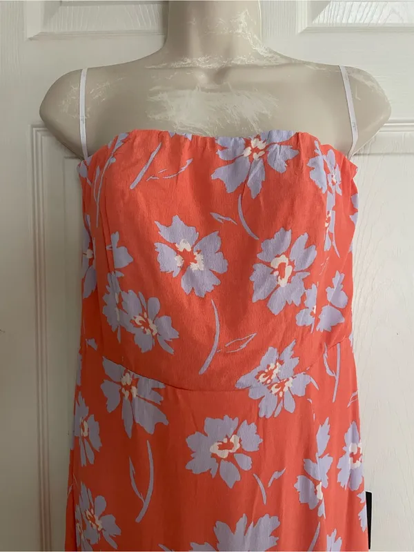 Lulu's Coral Floral Strapless Maxi Dress with Side Slit - Image 4