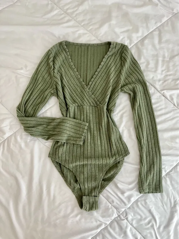 Sage grew bodysuit Green Size M - Image 2