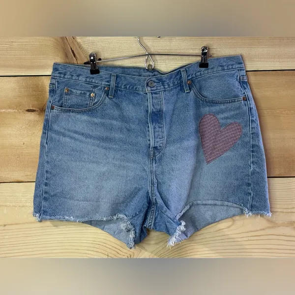Levi’s 150th Anniversary Heart Patch Shorts - Image 2