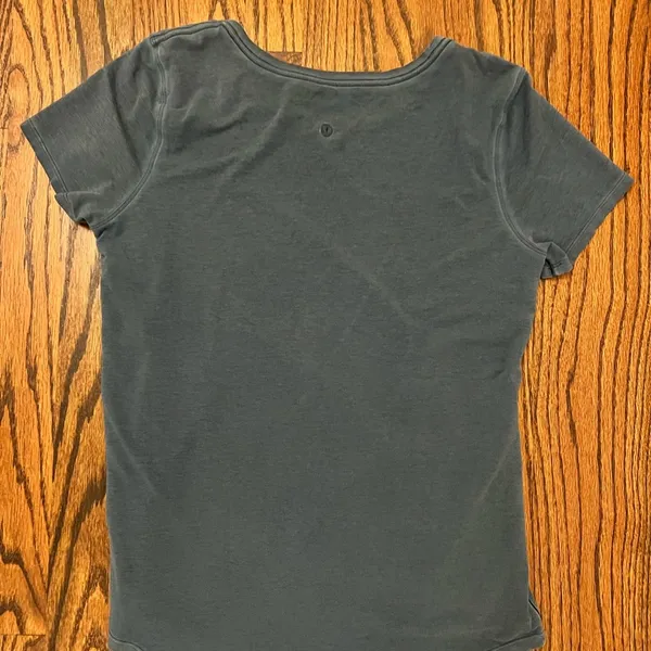 Lululemon Shirt - Image 2