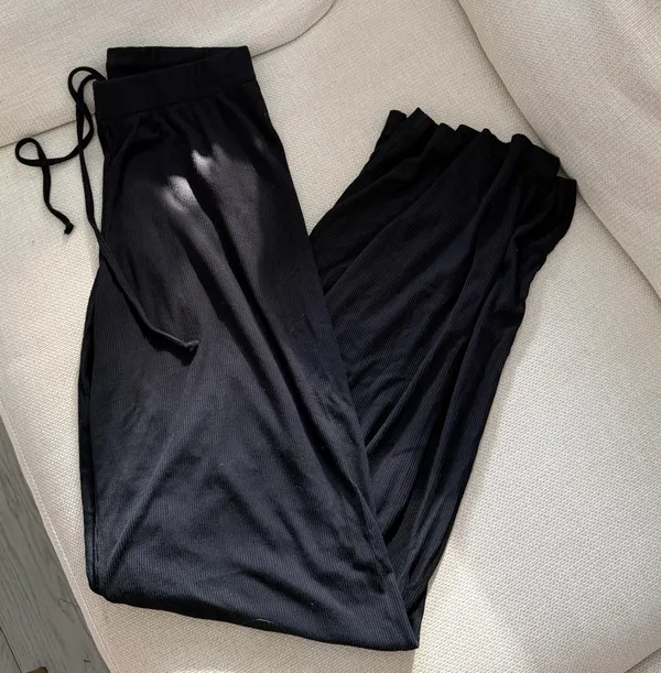 SKIMS Soft Lounge Black Ribbed Sleep Set - XS - Image 7
