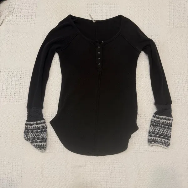 Free People medium Ski Lodge Henley thermal top TLS1 3280 - Image 9